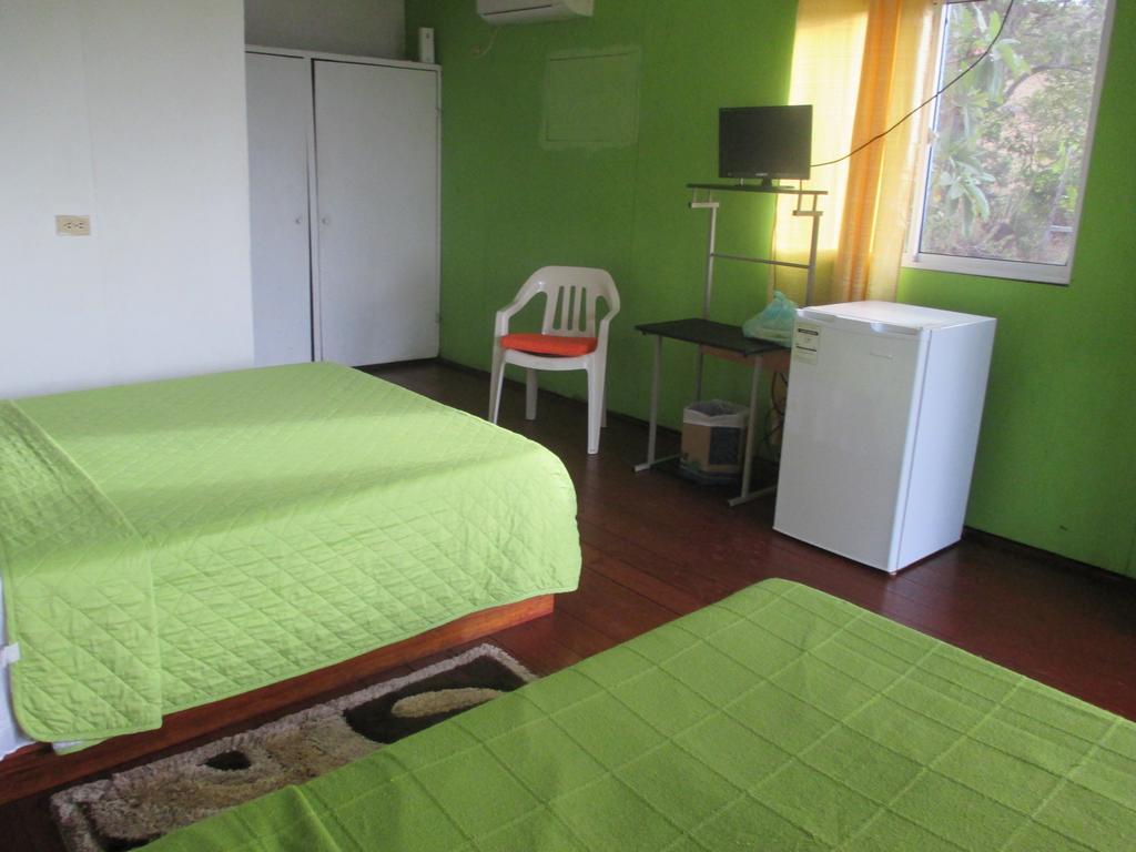 Hotel Flemming Tree Providencia Island Exterior foto